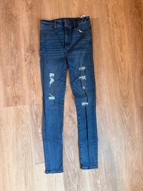 Abercrombie & Fitch Dark Blue Distressed Skinny Jeans